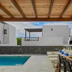 Mauruuru - 10 Minutes Walking To Marina Rubicon, Heated Pool, Bbq & Office Space With Desk And High Speed Internet * 普拉亚布兰卡