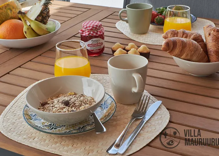 Villa Mauruuru - 10 Minutes Walking To Marina Rubicón, Heated Pool, Bbq&office Space With Desk&high Speed Internet Playa Blanca (Lanzarote)